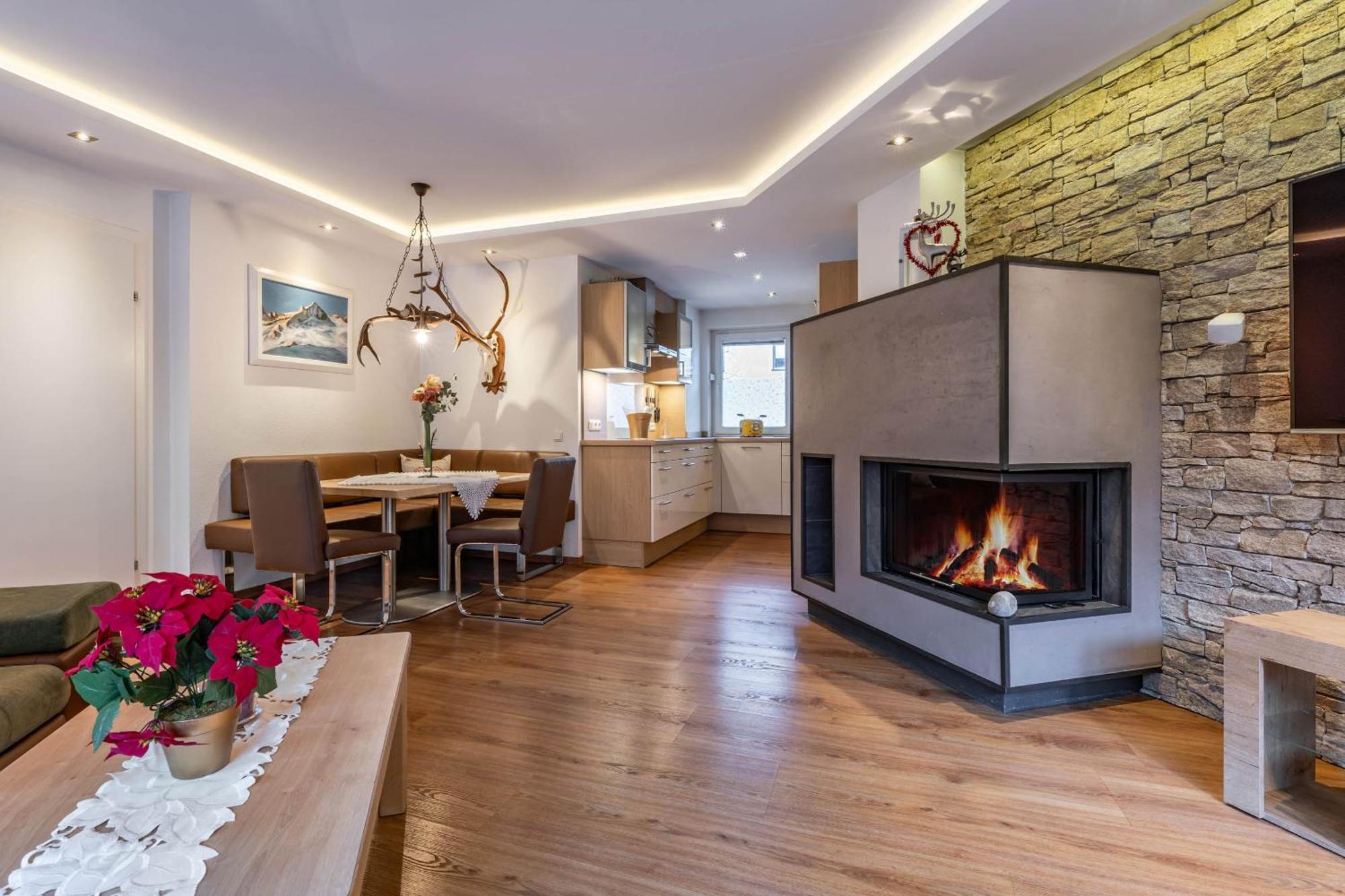 Chalet Perauer ไมย์อาโฮเฟิน ภายนอก รูปภาพ