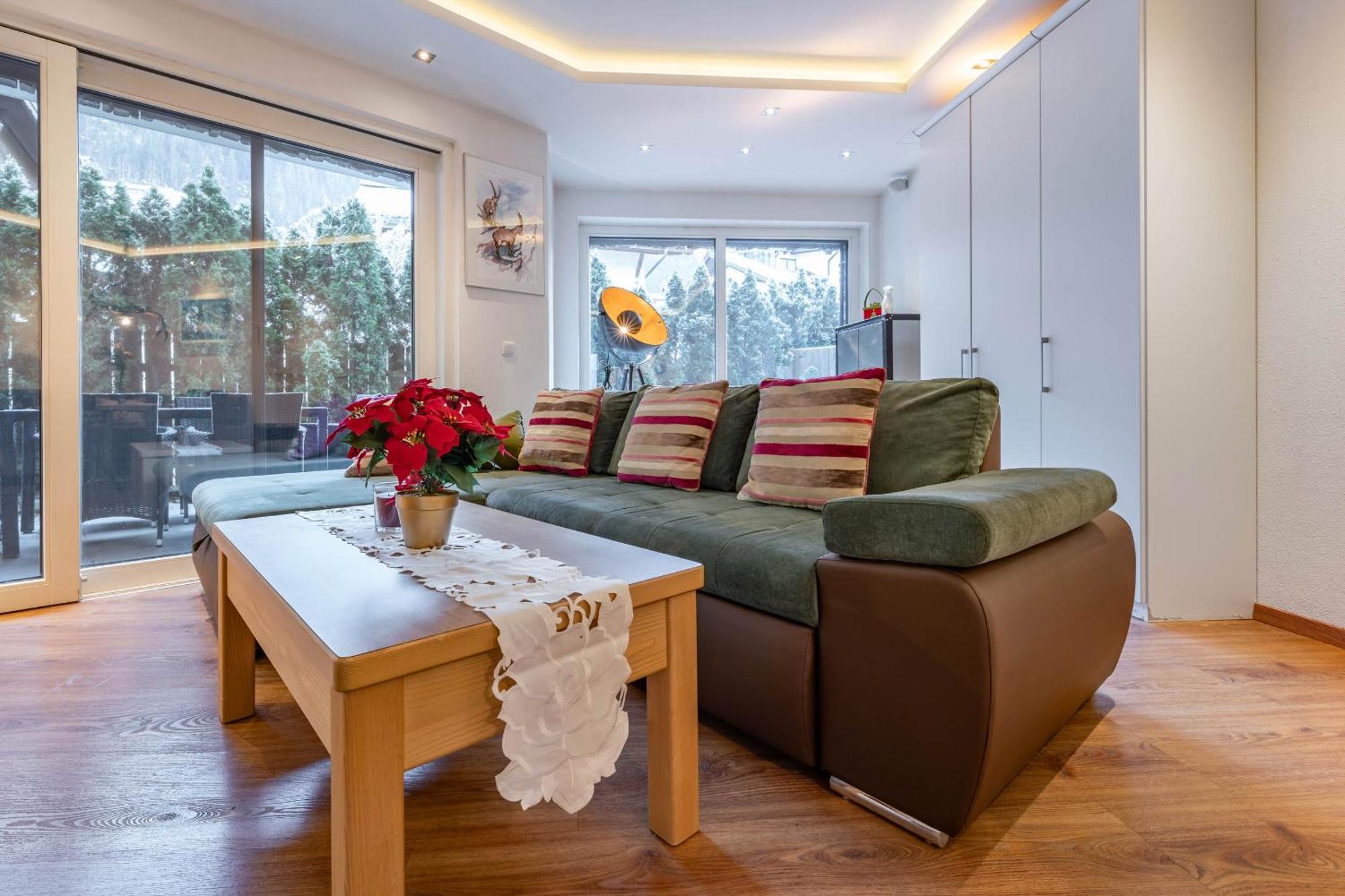 Chalet Perauer ไมย์อาโฮเฟิน ภายนอก รูปภาพ